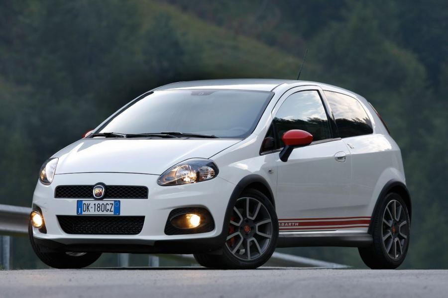  Fiat Grande Punto Abarth 2007 года  (фото 29 из 67)